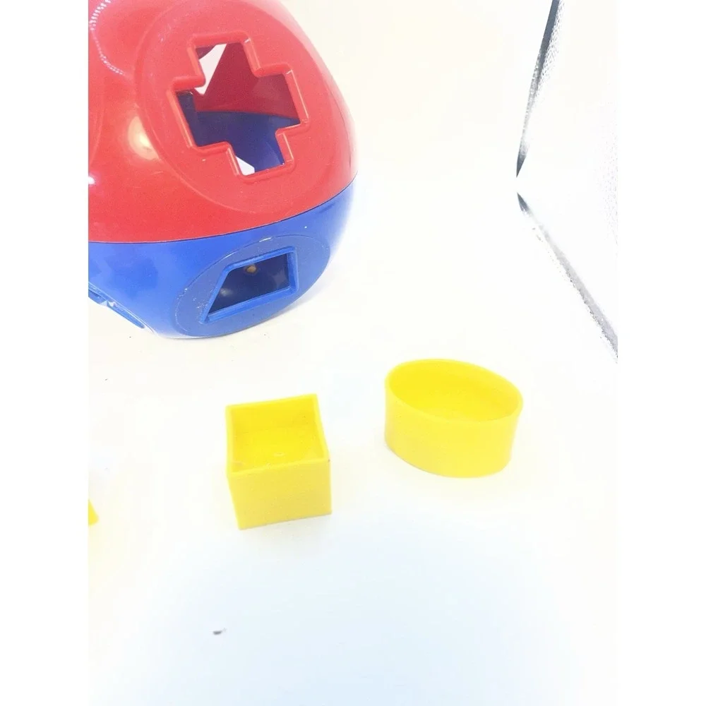 Vintage Tupperware Shape-O Toy Ball Shape Sorter InCOMPLETE 4 Piece Only 6